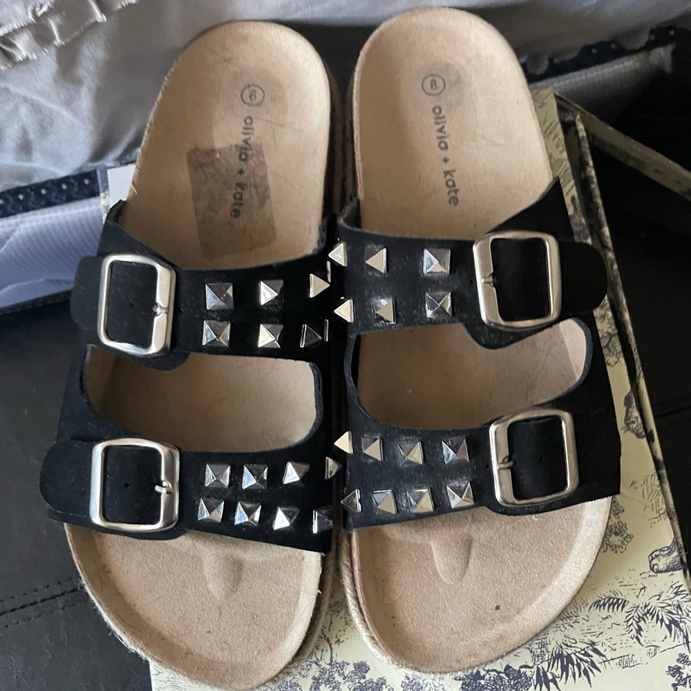 Black rhinestoned slide